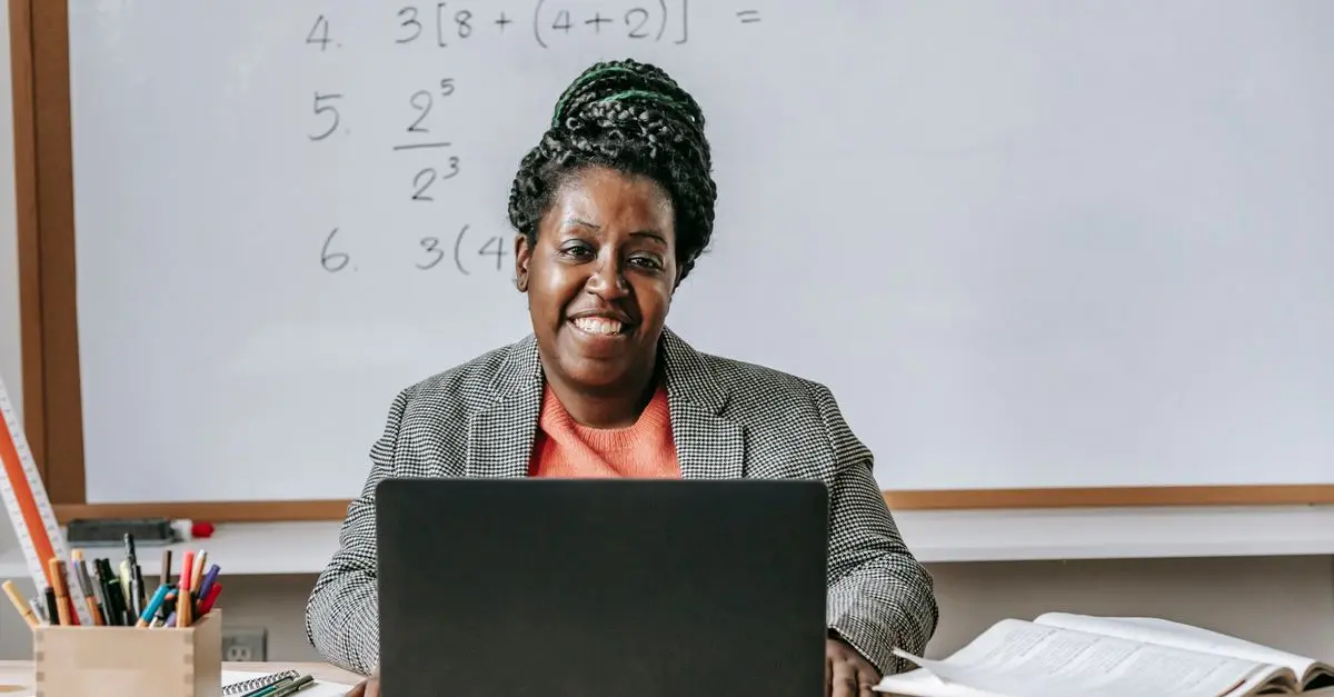 Cómo aprovechar la inteligencia artificial en la educación